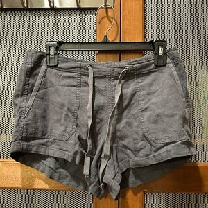 2 PAIRS of Altar’d State shorts grey and white | Size M